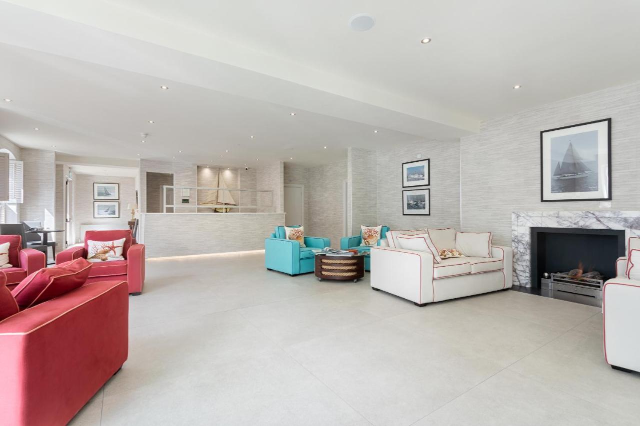 The Mariner, Westport Hotel Bagian luar foto