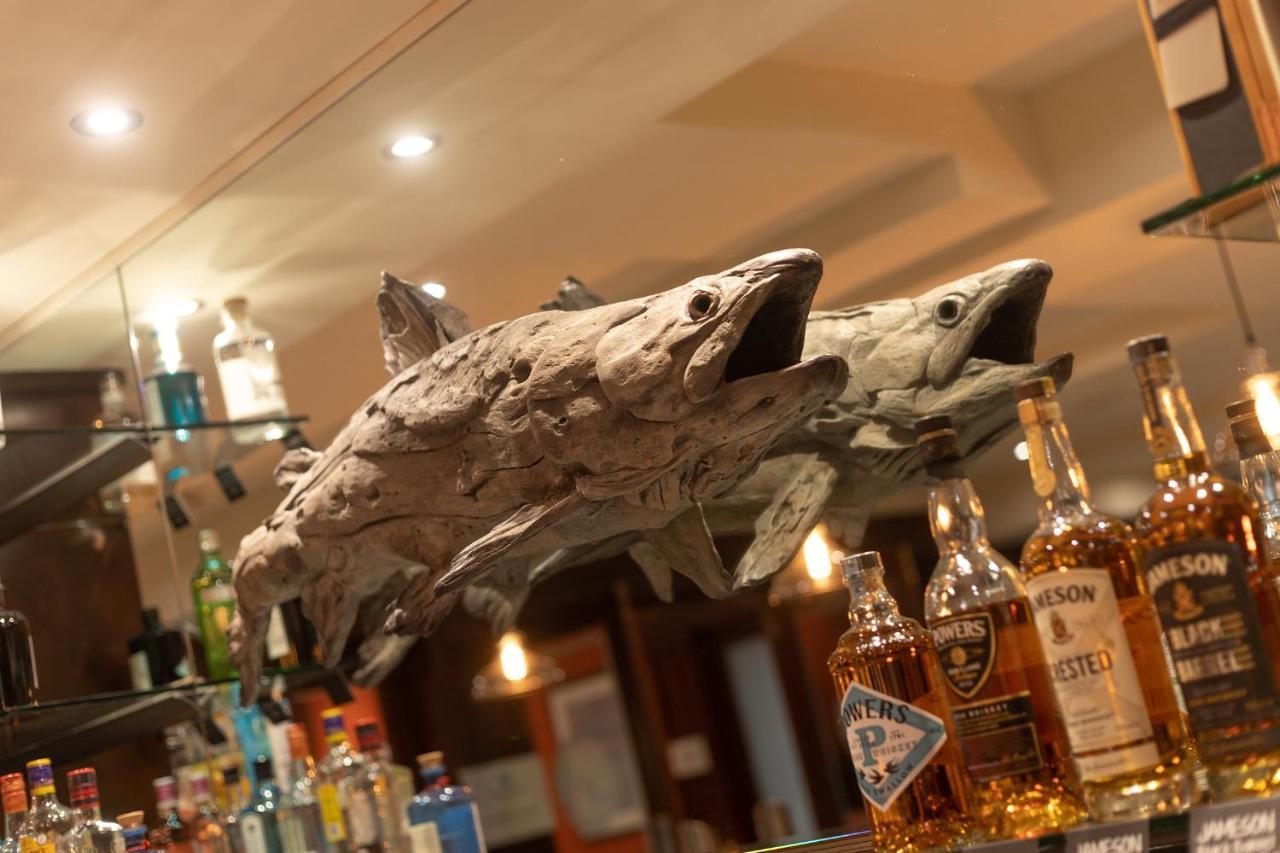 The Mariner, Westport Hotel Bagian luar foto