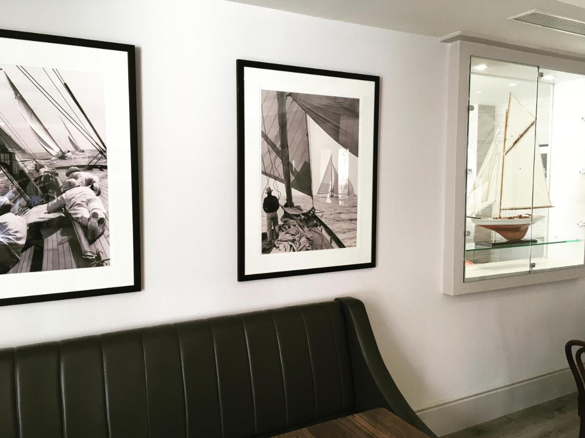 The Mariner, Westport Hotel Bagian luar foto