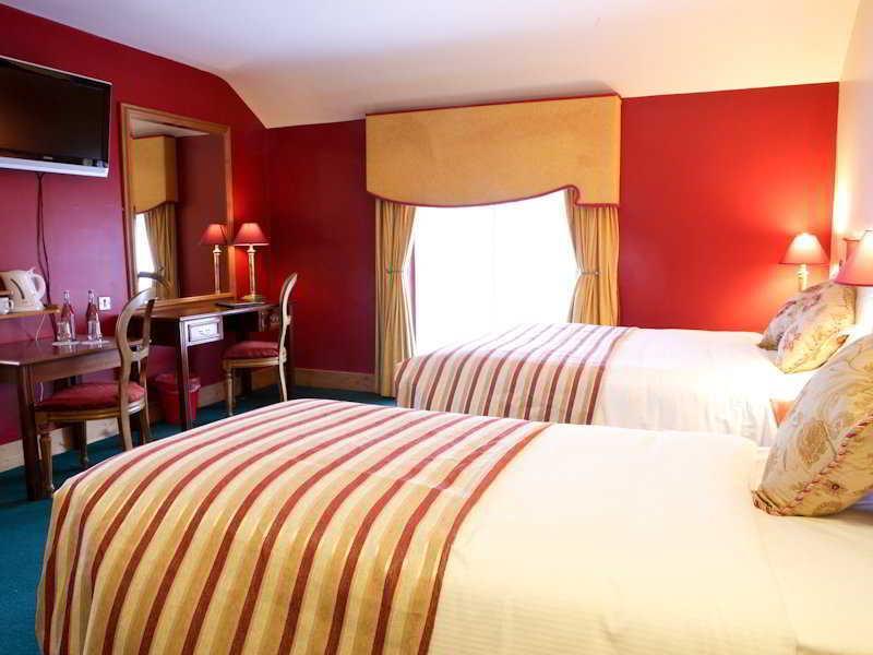 The Mariner, Westport Hotel Bagian luar foto